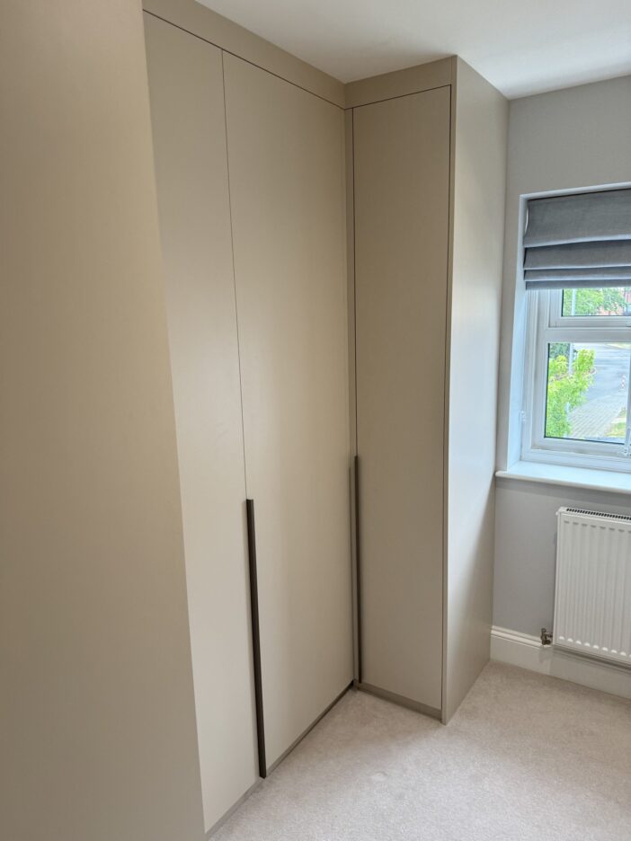 classicdressingroom2 scaled