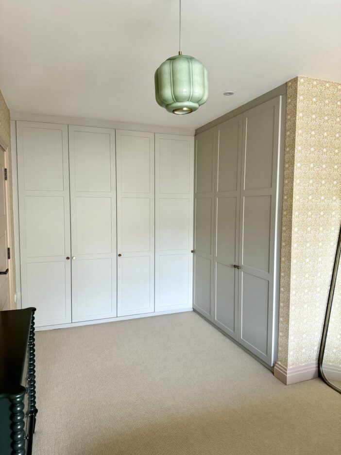 Fitted Wardrobes greywardrobe1 scaled